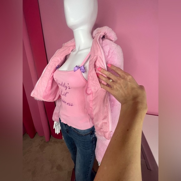 💗PINK Fur Coat💗 - Picture 3 of 5